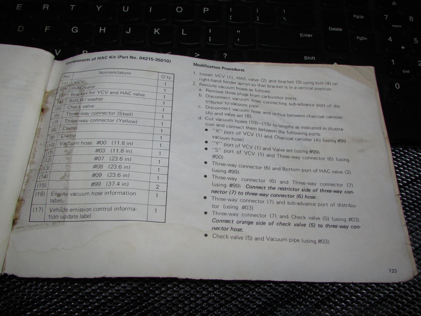 Toyota Celica (1982) Owners Manual