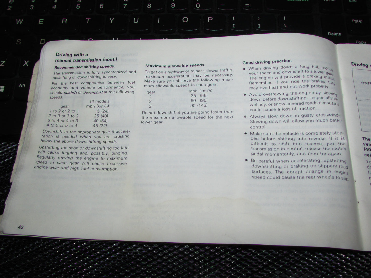 Toyota Celica (1982) Owners Manual