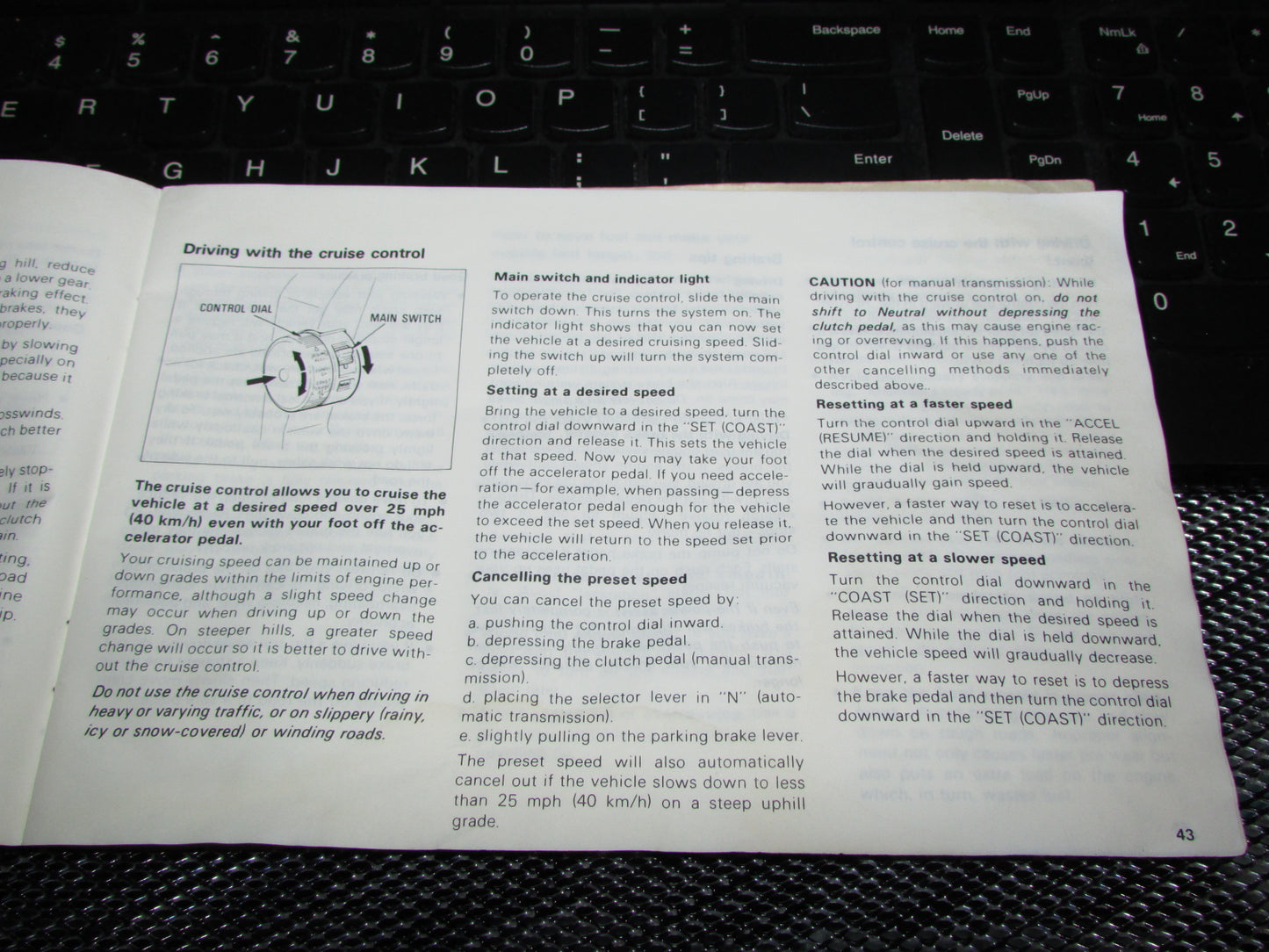Toyota Celica (1982) Owners Manual