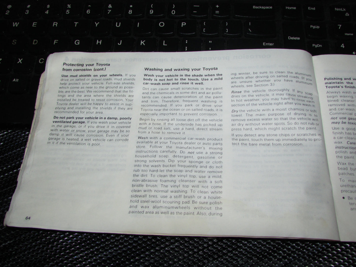 Toyota Celica (1982) Owners Manual