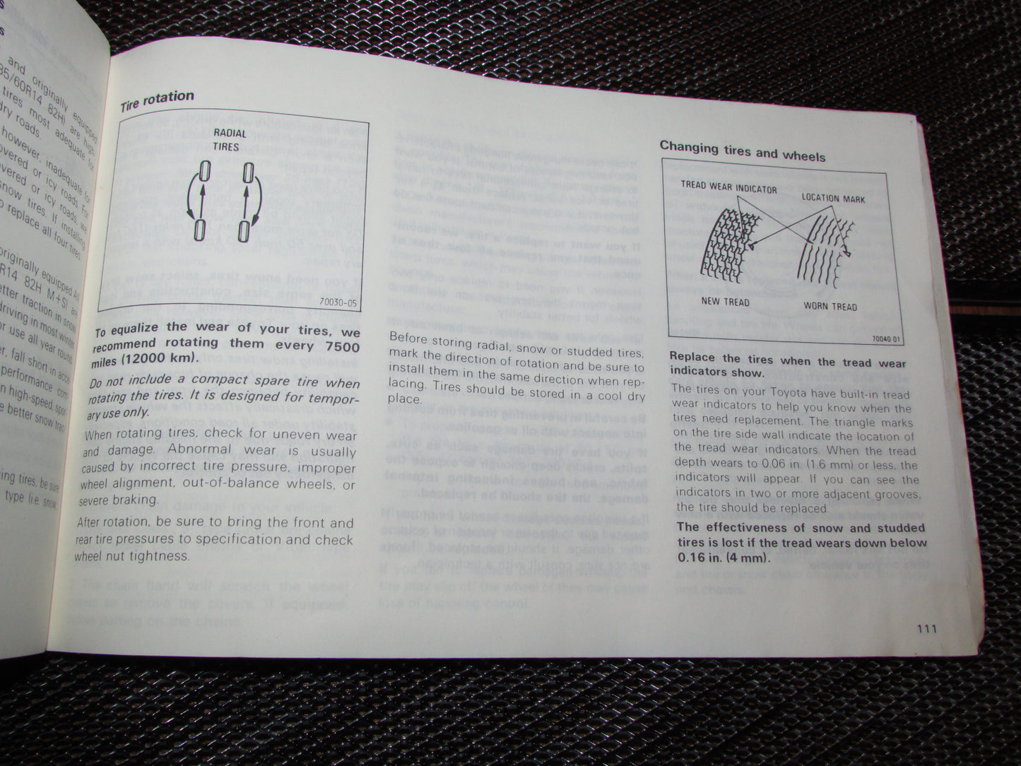 Toyota MR2 (1986) Owners Manual