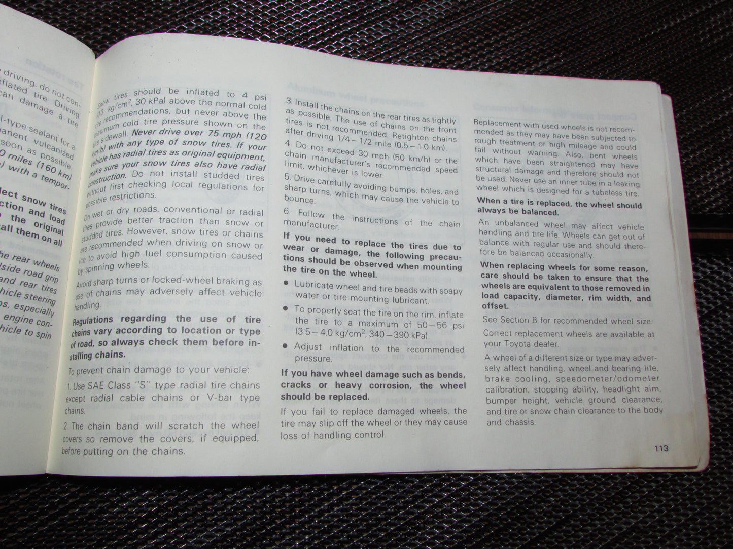 Toyota MR2 (1986) Owners Manual