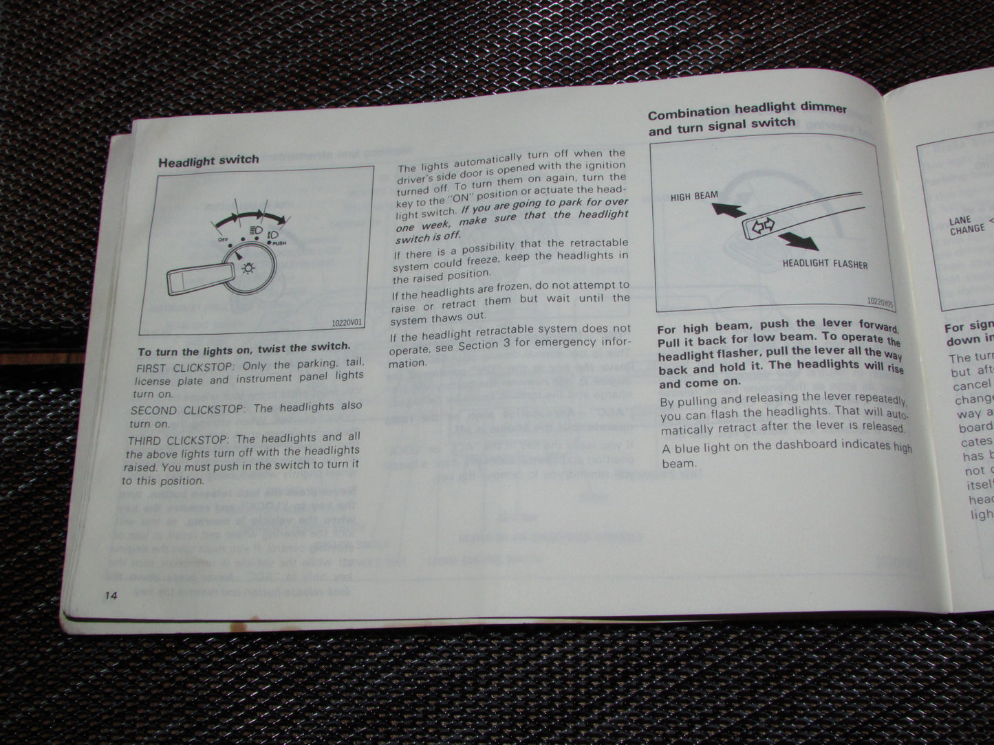 Toyota MR2 (1986) Owners Manual