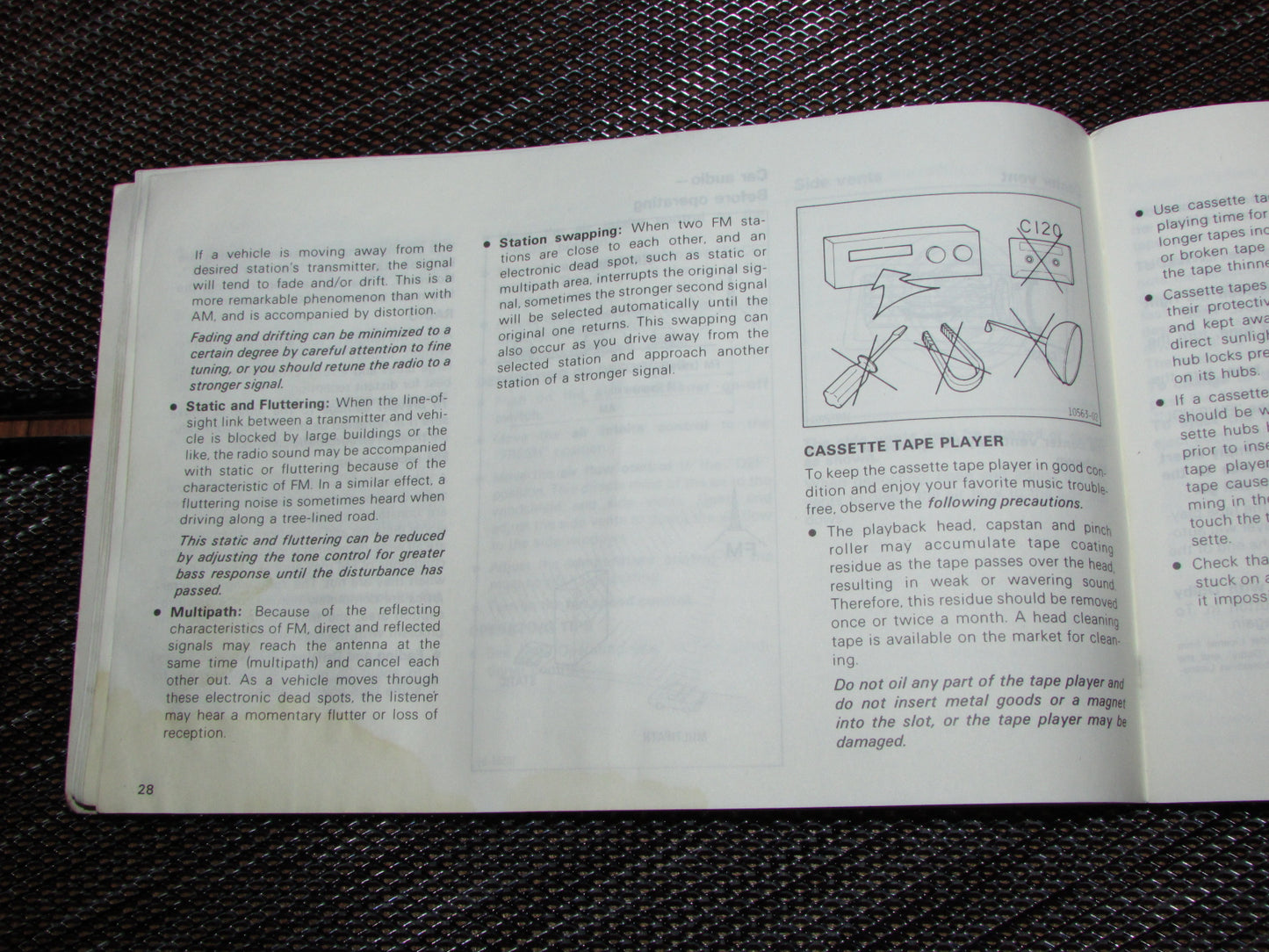 Toyota MR2 (1986) Owners Manual