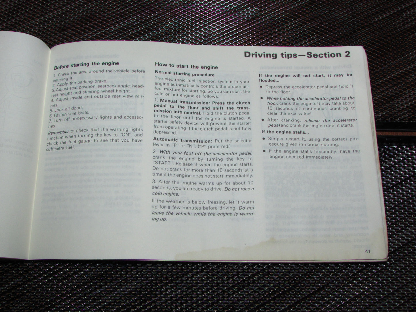 Toyota MR2 (1986) Owners Manual