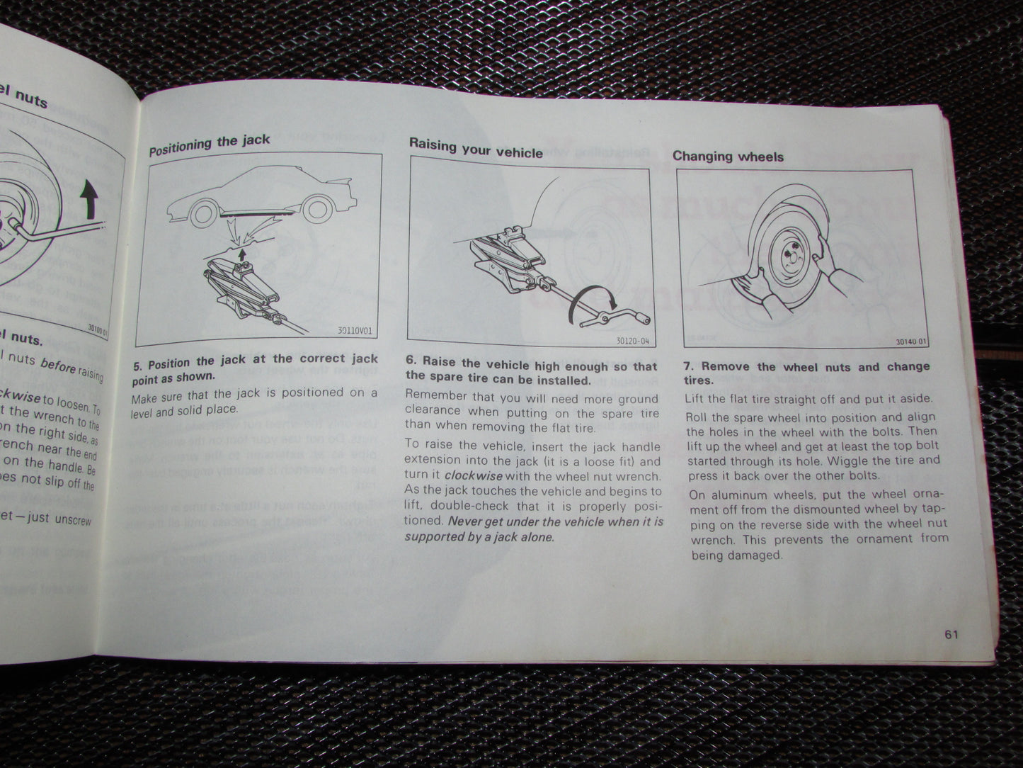 Toyota MR2 (1986) Owners Manual