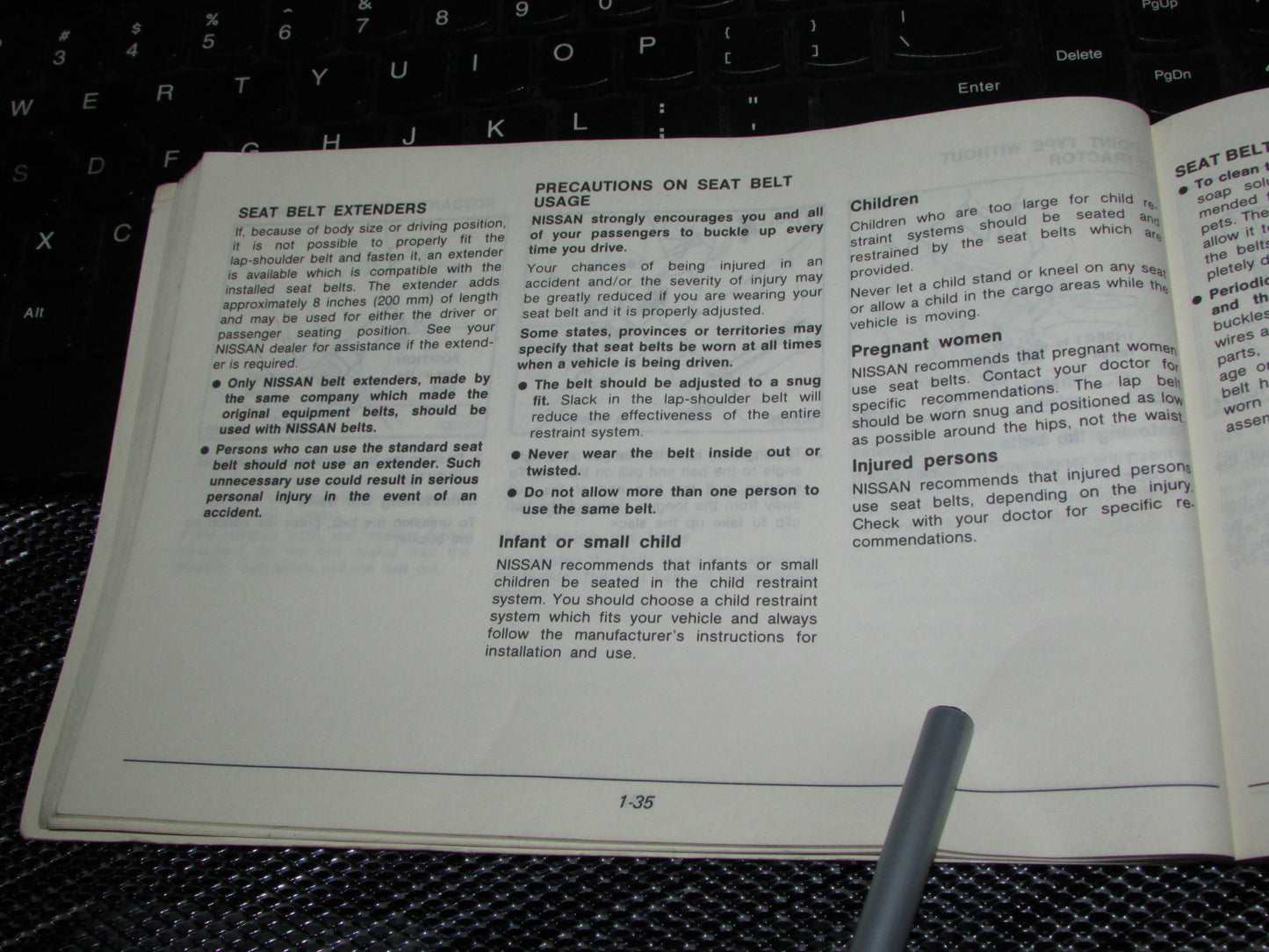 Nissan Pathfinder (1987) Owners Manual