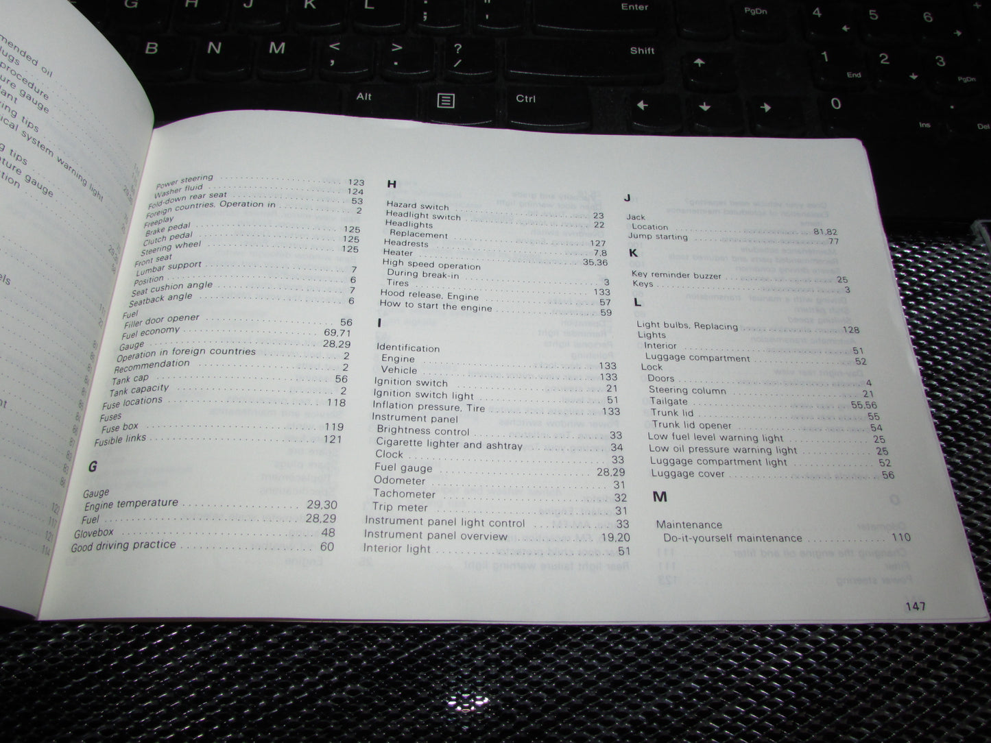 Toyota Camry (1987) Owners Manual