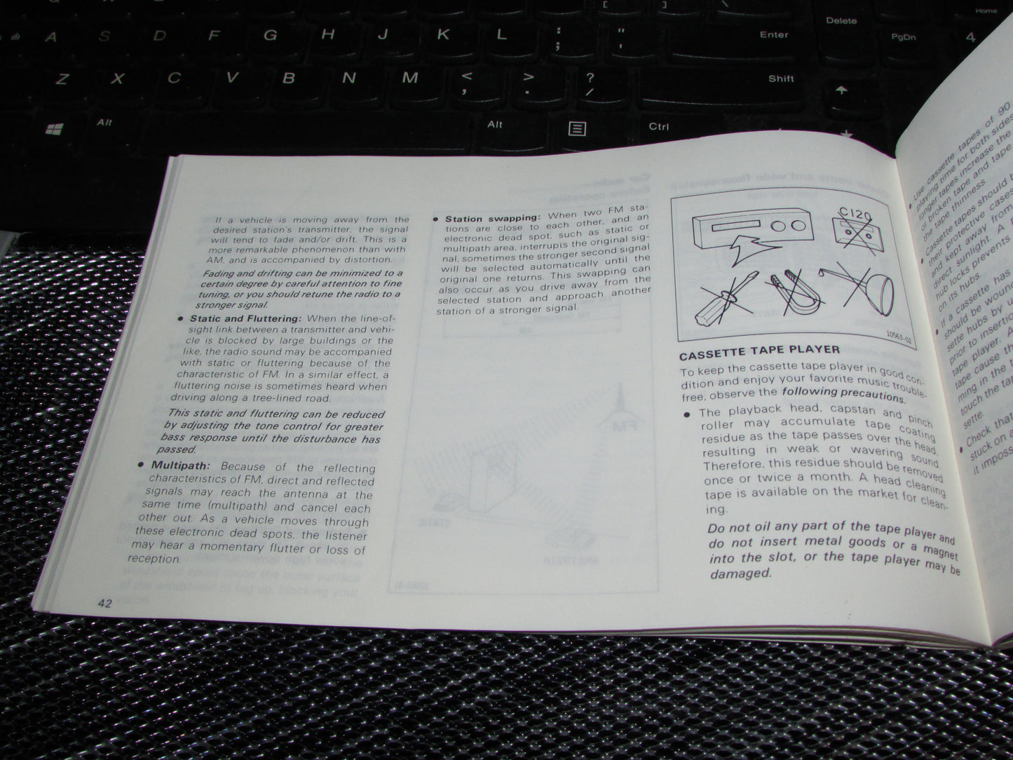 Toyota Camry (1987) Owners Manual