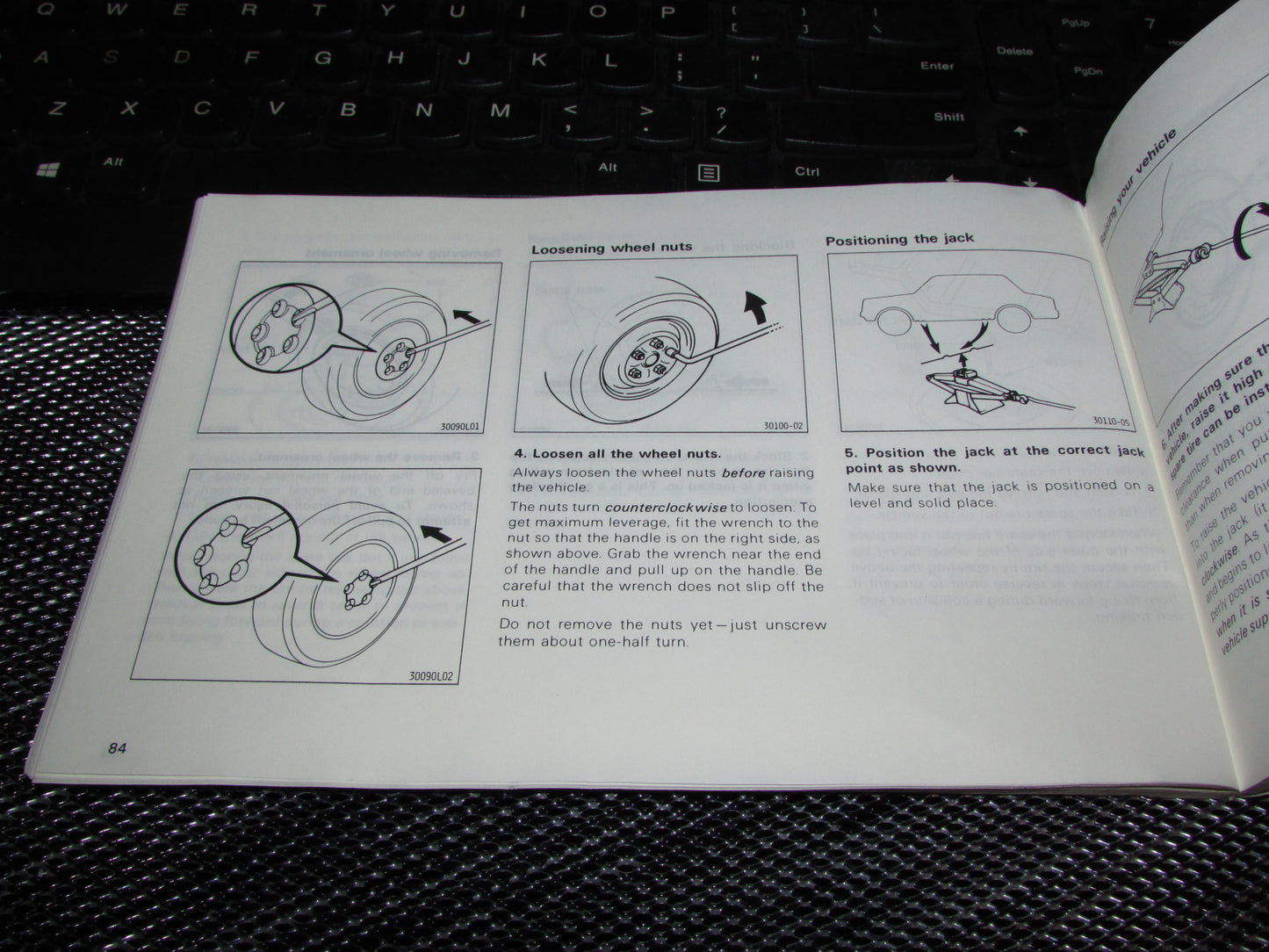 Toyota Camry (1987) Owners Manual