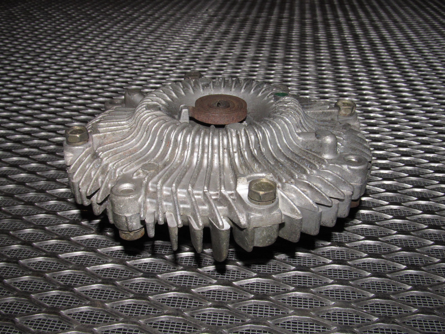 81 82 83 Datsun 280zx OEM L28E Engine Fan Clutch