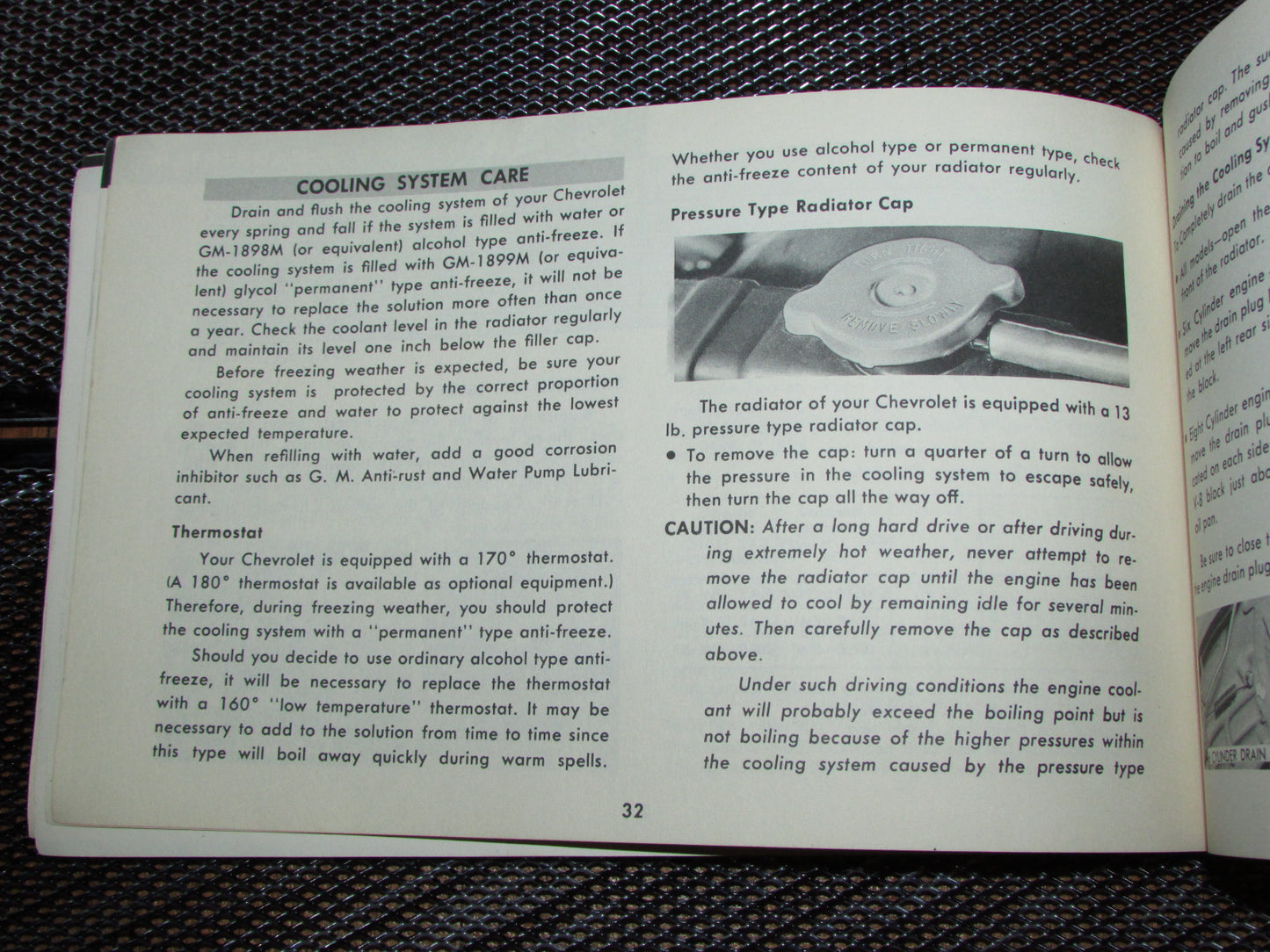 Chevrolet Passenger Car (1961) Owners Manual
