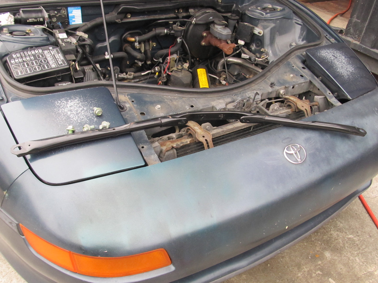 91 92 93 94 95 Toyota MR2 OEM Front Strut Tower Bar