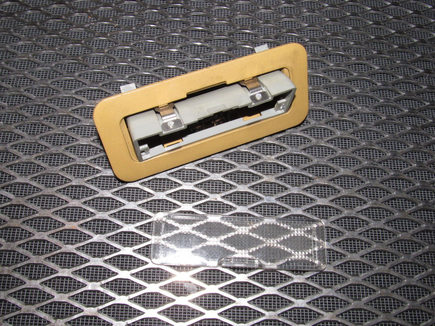 81 82 83 Datsun 280zx OEM Sun Visor Light - Right