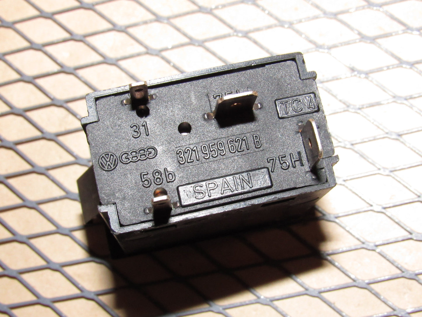 82 83 84 Volkswagen Scirocco OEM Rear Defroster Switch