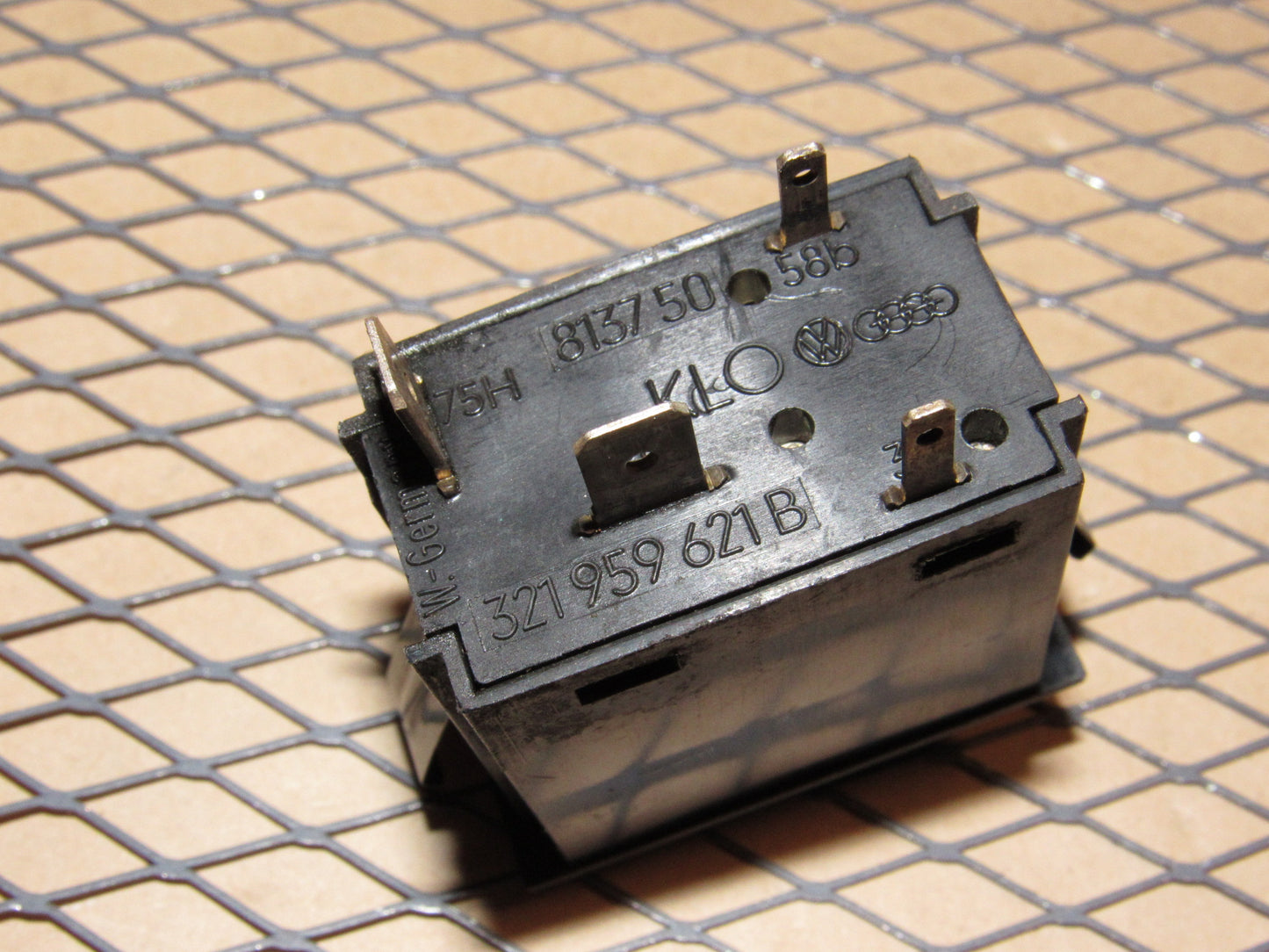 85 86 87 88 89 Volkswagen Scirocco OEM Rear Defroster Switch