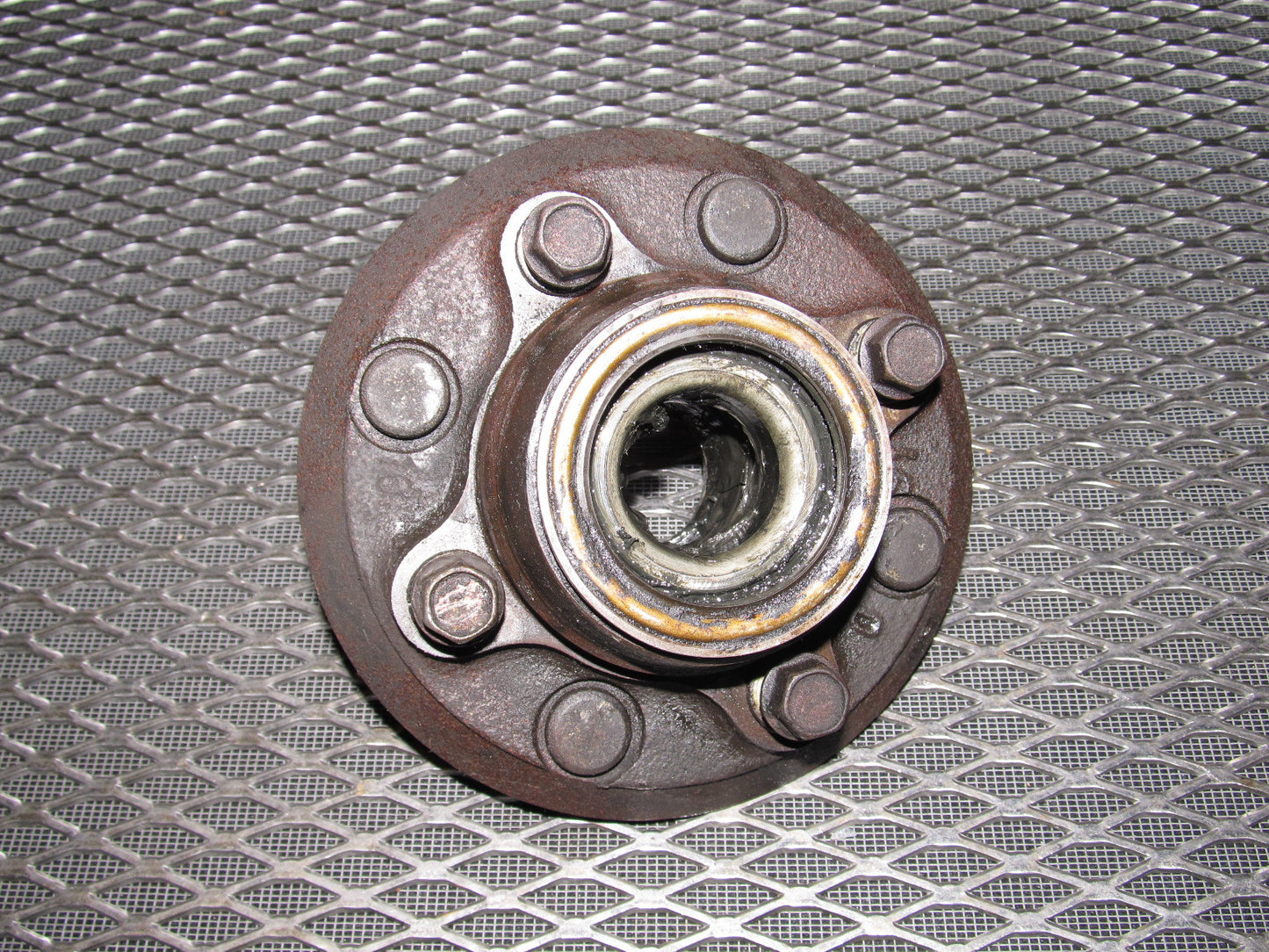 81 82 83 Datsun 280zx OEM Front Wheel Hub