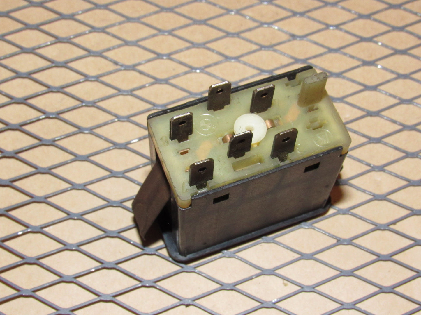 88 BMW M5 OEM Rear Defroster Switch