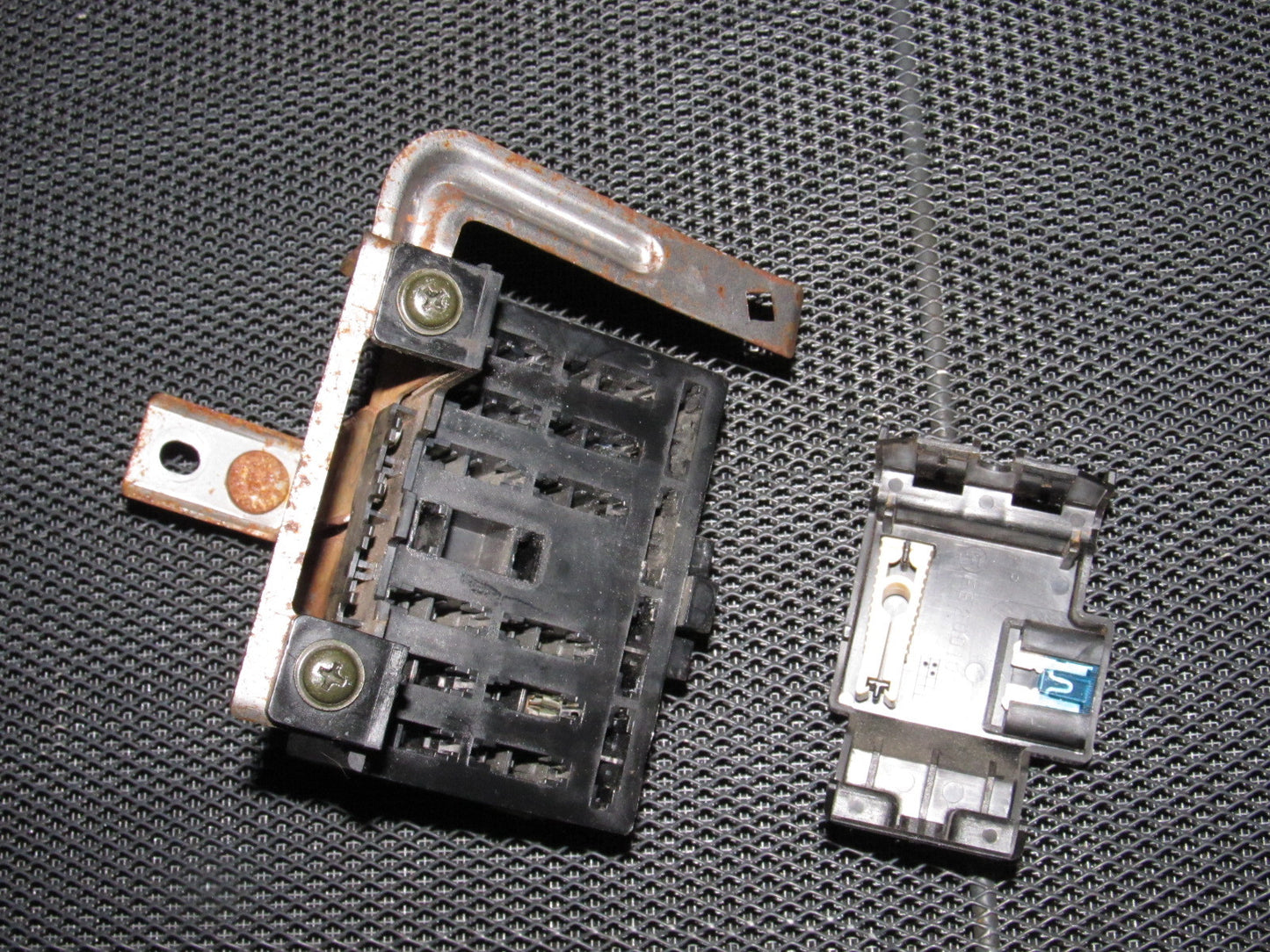 94 95 96 97 Mazda Miata OEM Interior Fuse Box