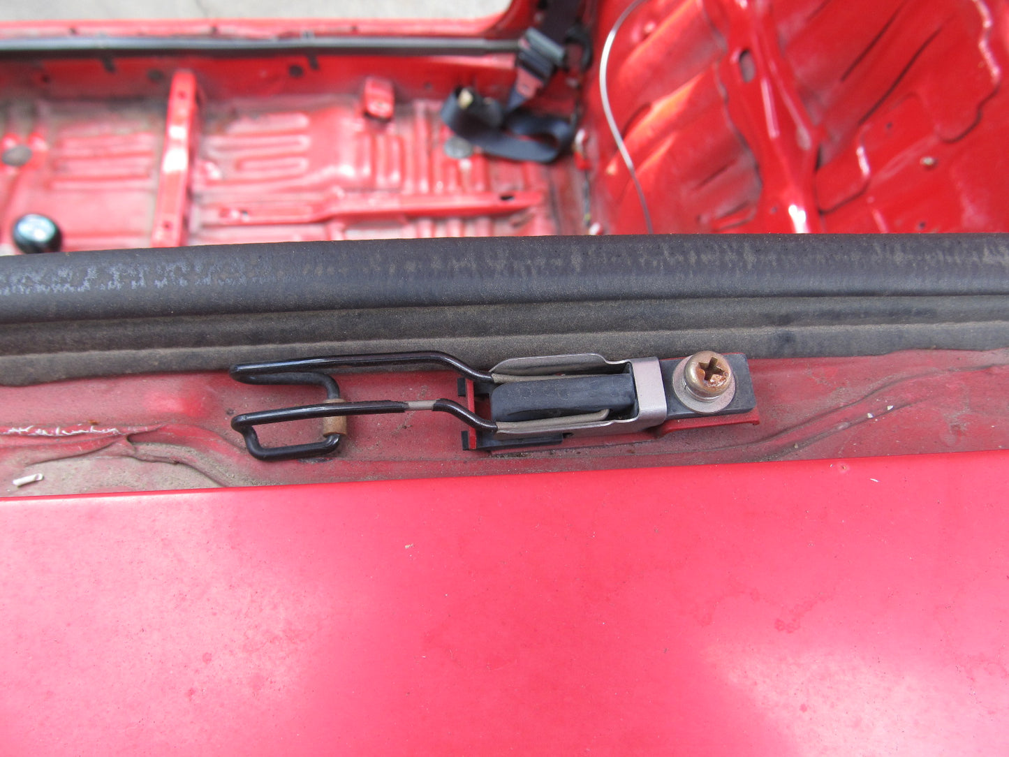 85 86 Toyota MR2 OEM Moonroof Lock