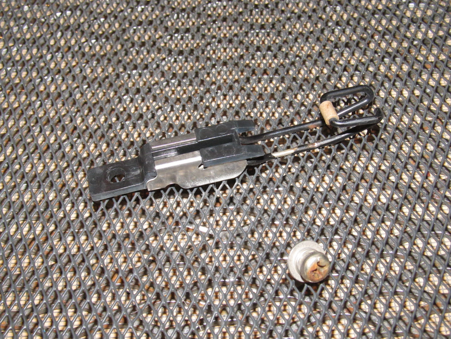 85 86 Toyota MR2 OEM Moonroof Lock