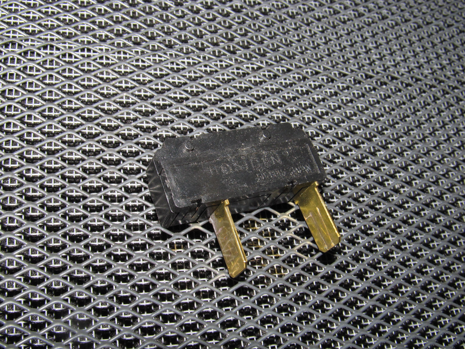 94 95 96 97 Mazda Miata OEM Fuse FCB-30A-1