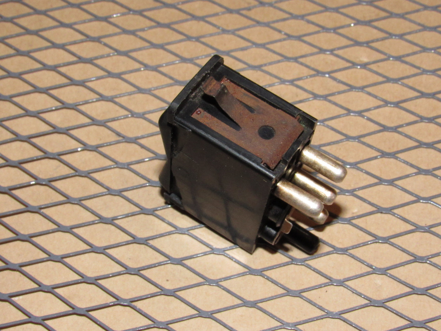 77 78 79 80 81 Mercedes Benz 300D OEM Rear Defroster Switch