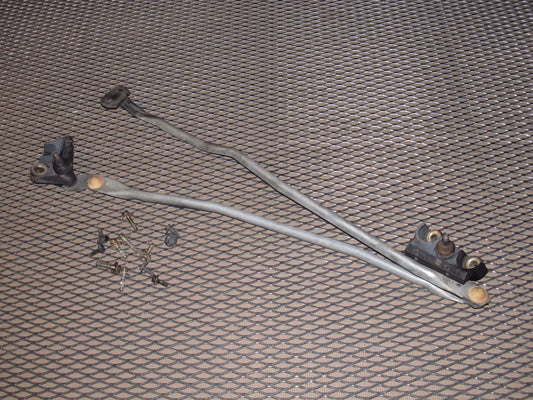 97 98 99 Mitsubishi Eclipse OEM Front Wiper Linkage