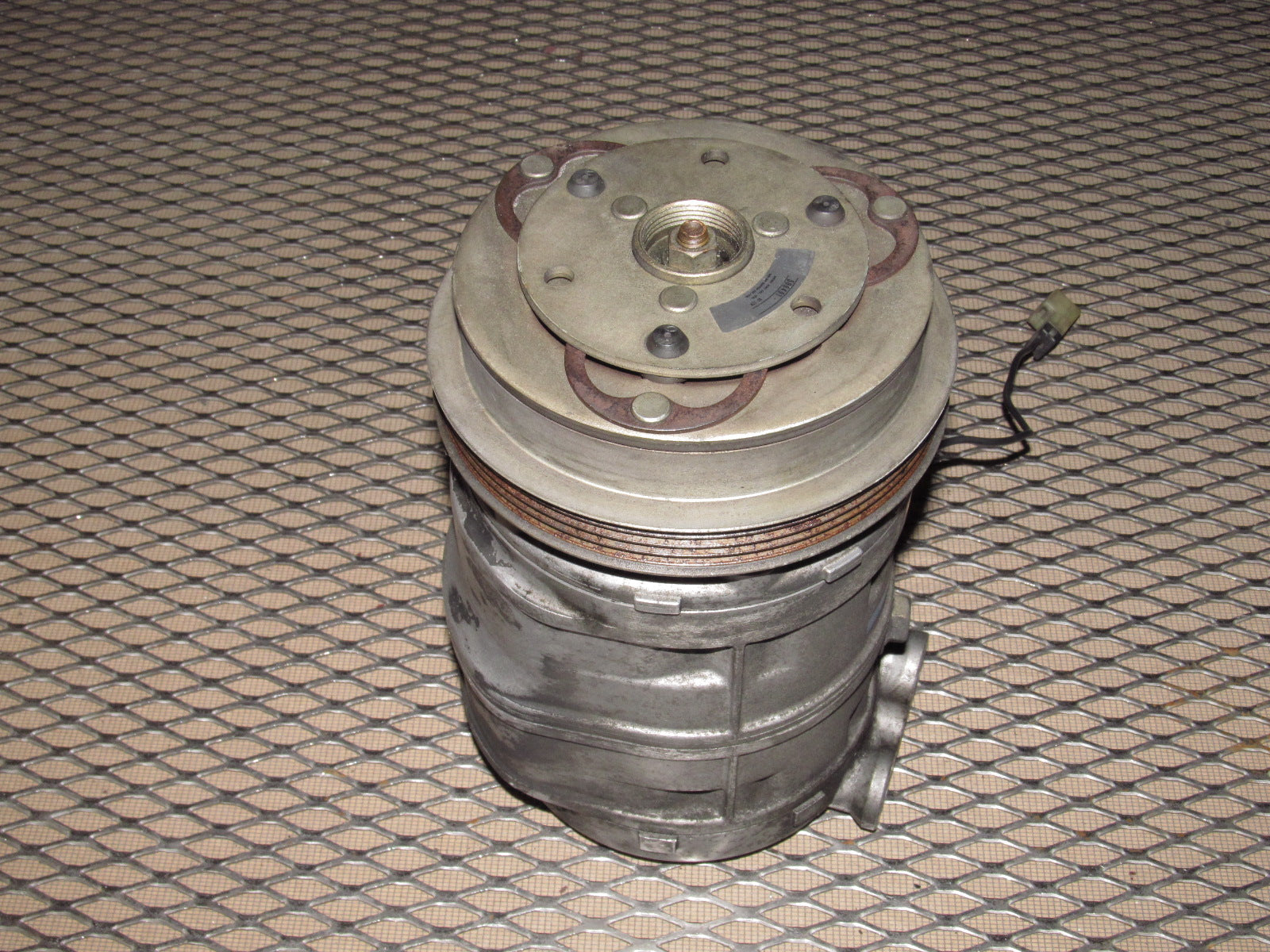 88 89 Nissan 300zx OEM A/C Compressor - NA – Autopartone