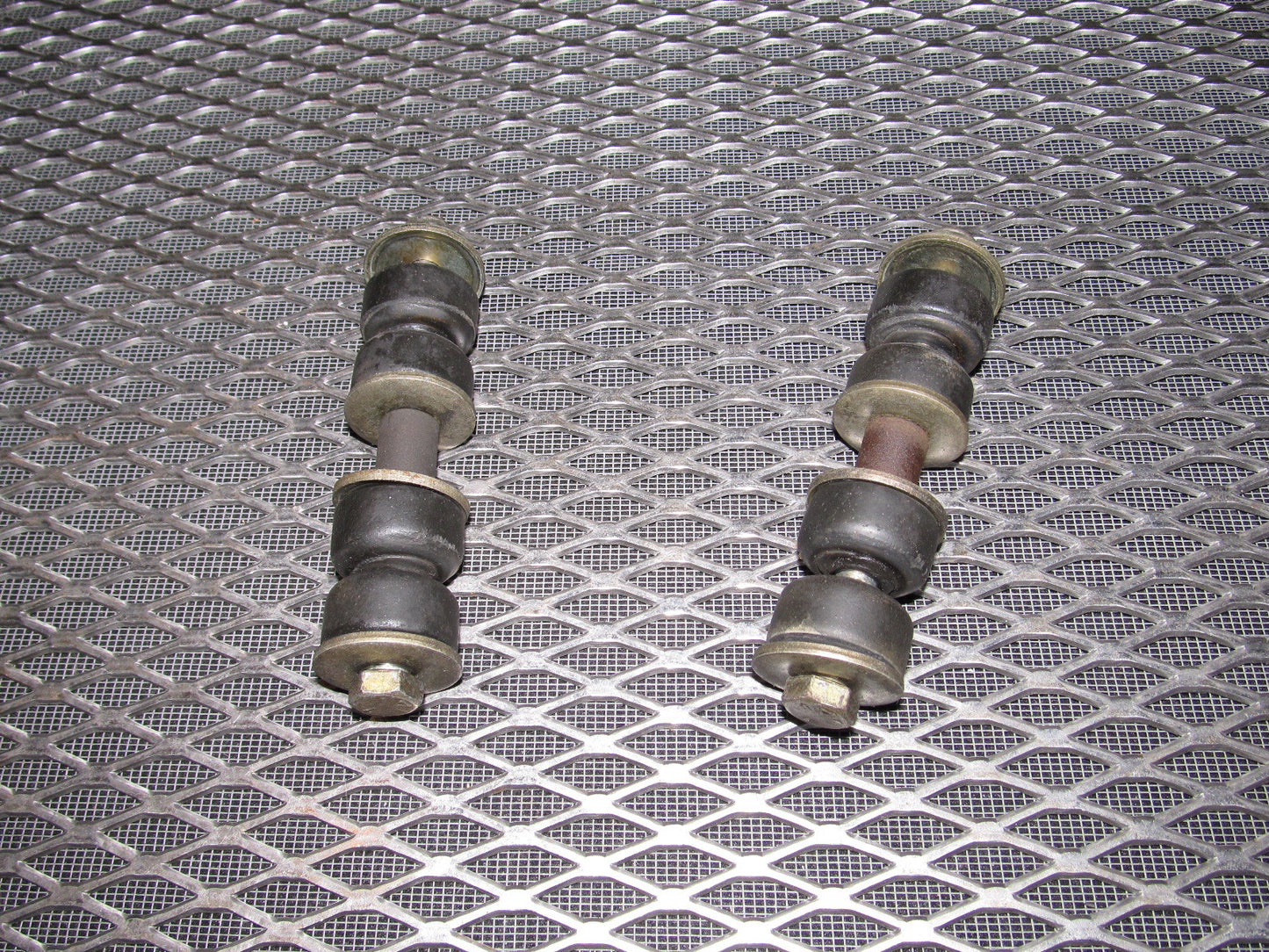 81 82 83 Datsun 280zx OEM Stabilizer Link - Front Set