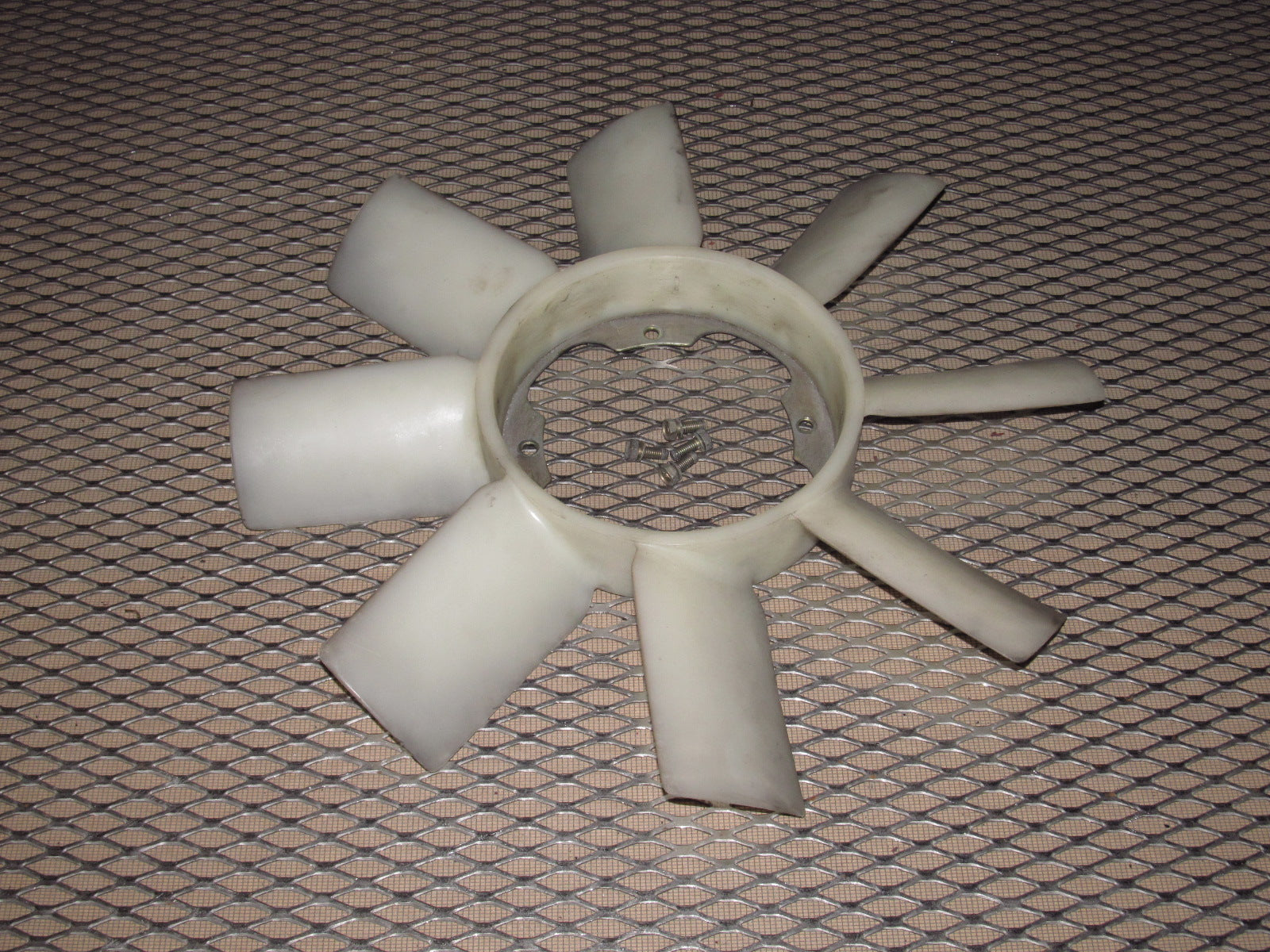 87 88 89 Nissan 300zx OEM Engine Fan Blade - NA – Autopartone.com