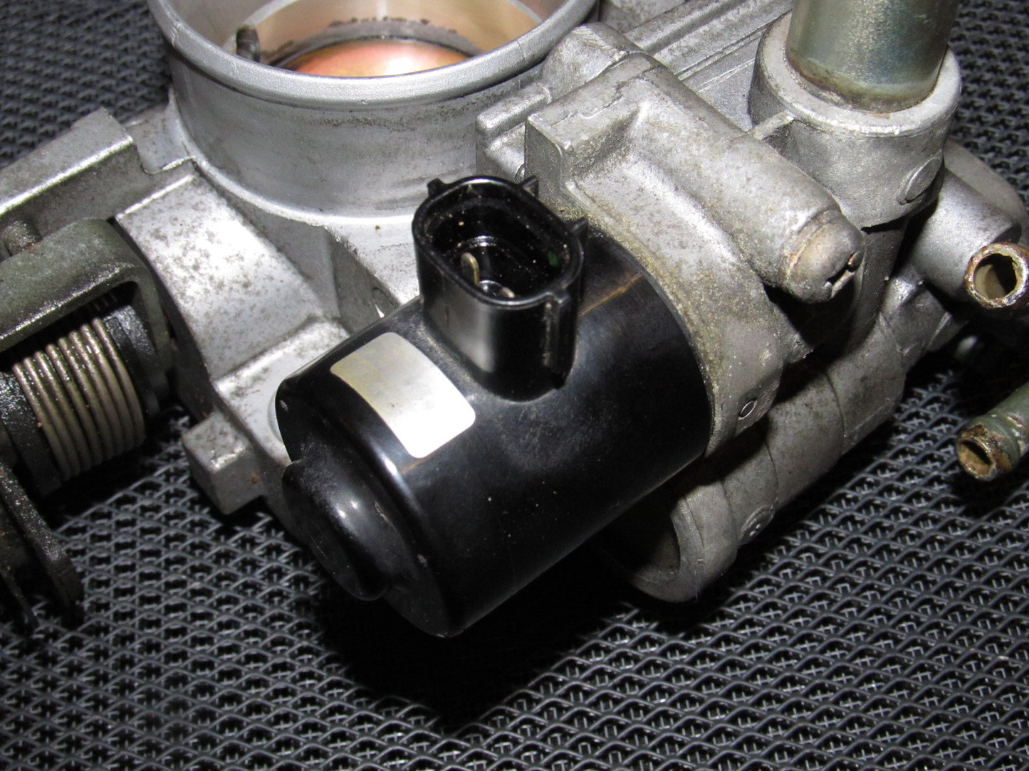 94 95 96 97 Mazda Miata OEM Throttle Body Assembly - M/T