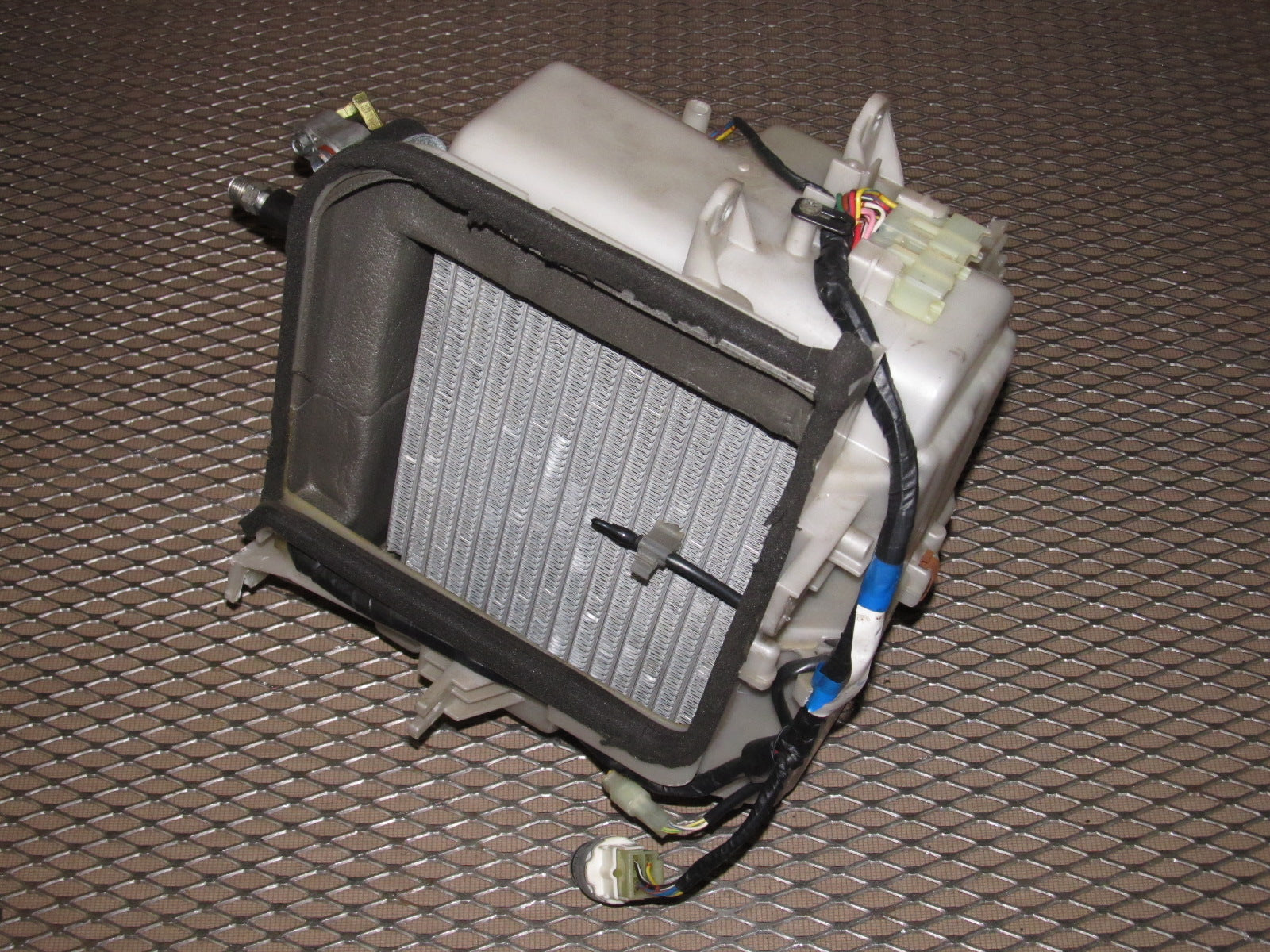 91 92 93 94 95 Toyota MR2 OEM A/C Evaporator Core & Box