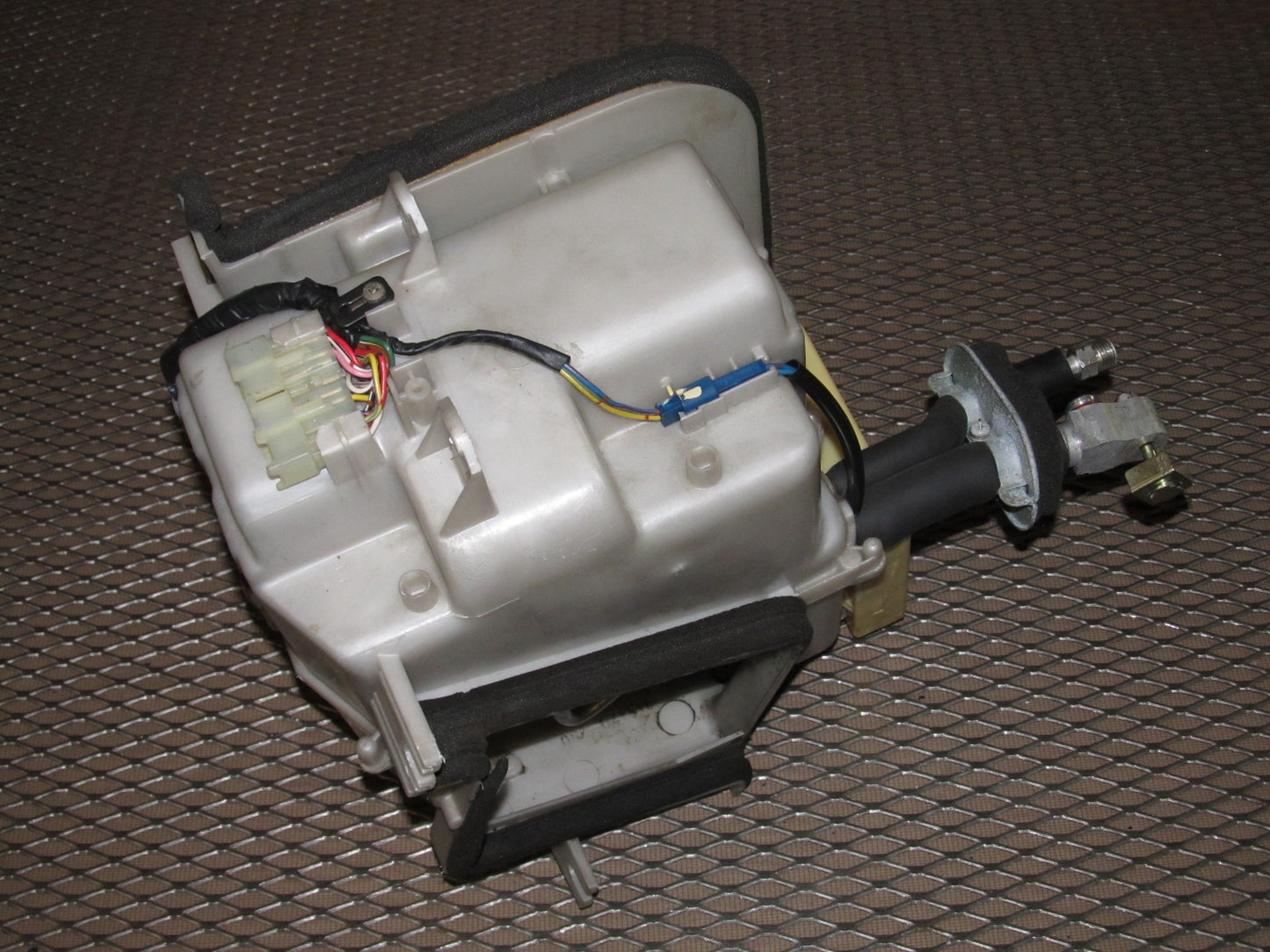 91 92 93 94 95 Toyota MR2 OEM A/C Evaporator Core & Box