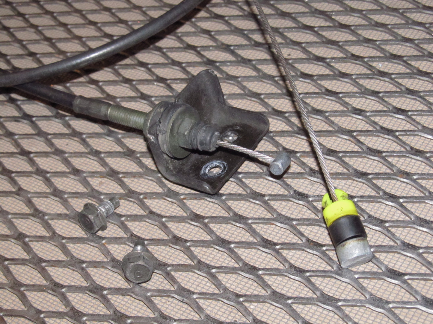 94 95 96 97 Mazda Miata OEM Throttle Cable - M/T