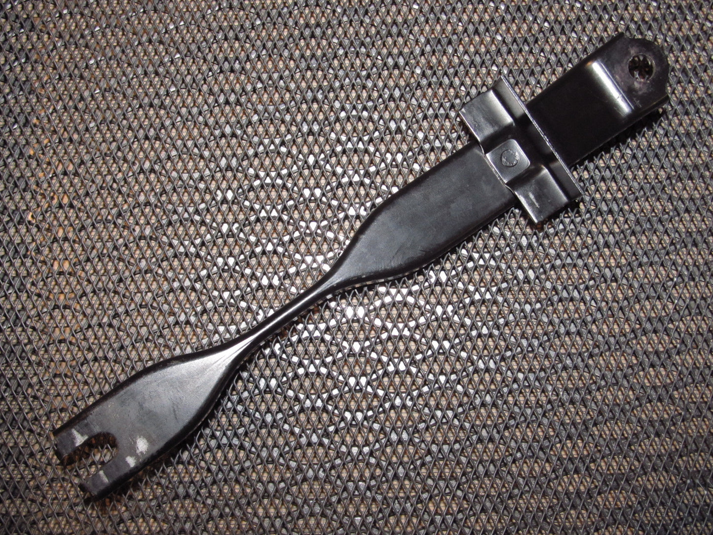 91 92 93 94 95 Toyota MR2 OEM Battery Tie Down Bracket