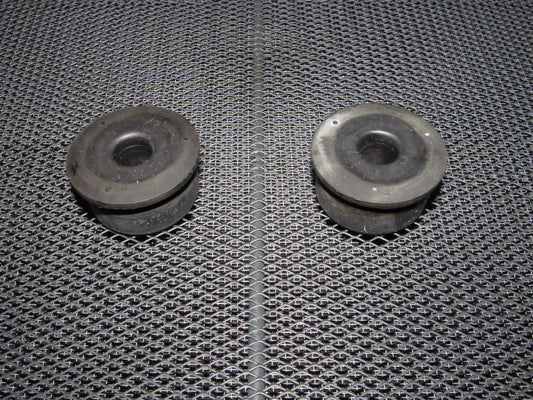 92 93 94 95 96 Honda Prelude OEM Lower Radiator Mounting Bushing