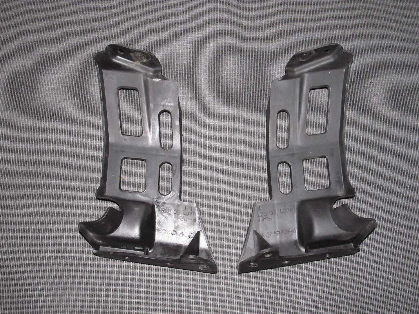 94 95 96 97 Mazda Miata OEM Front Bumper Mounting Bracket
