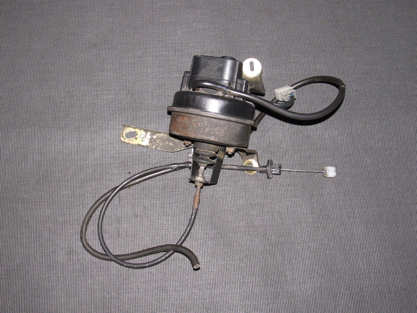 94 95 96 97 Mazda Miata OEM Cruise Control Actuator