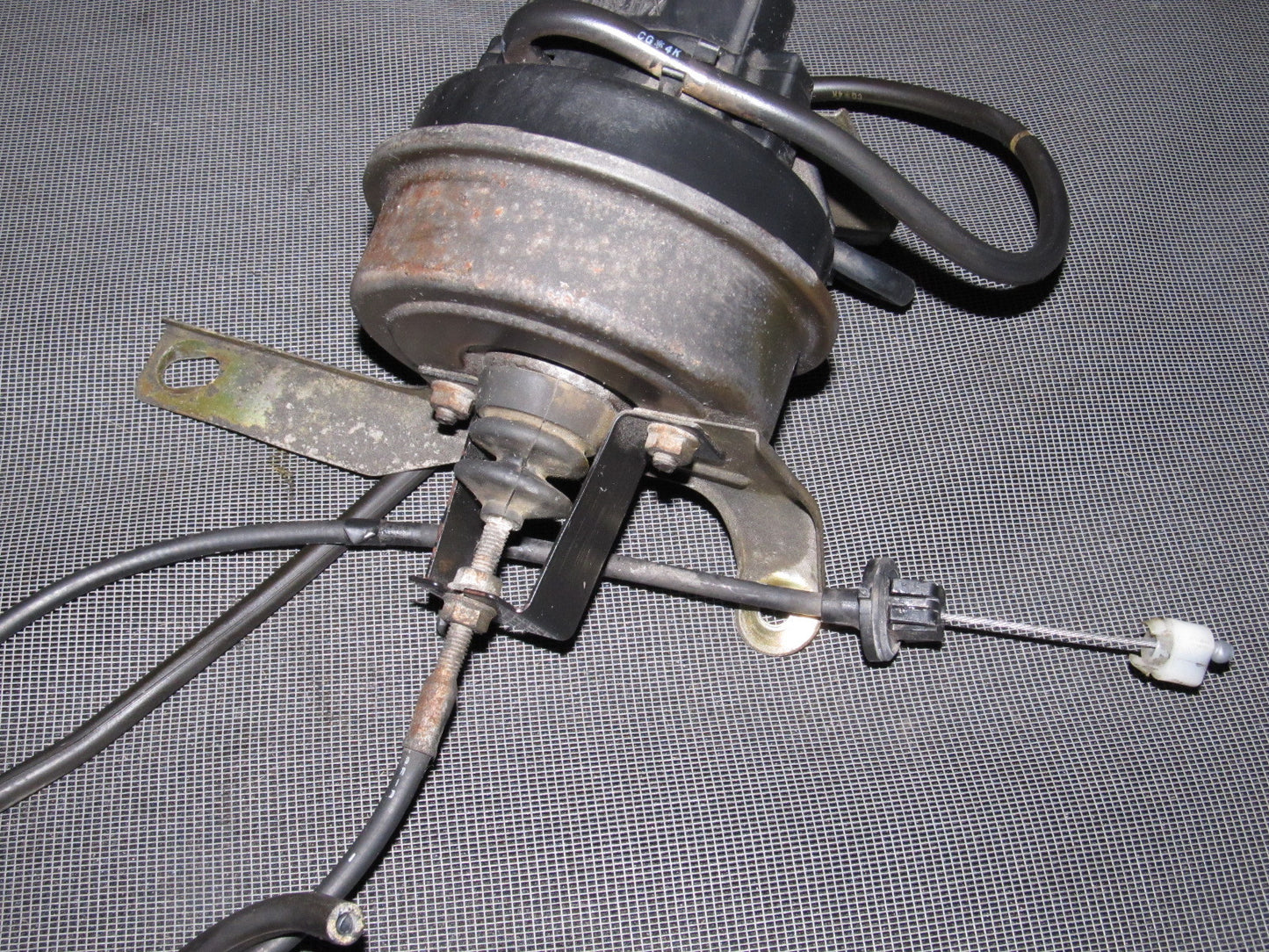 94 95 96 97 Mazda Miata OEM Cruise Control Actuator