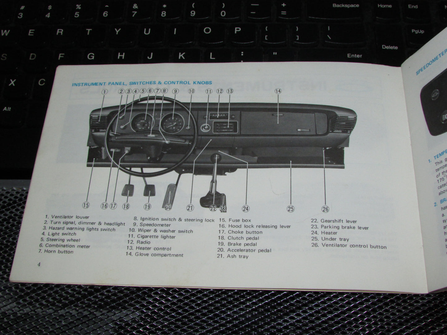 Toyota Corolla (1970) Owners Manual