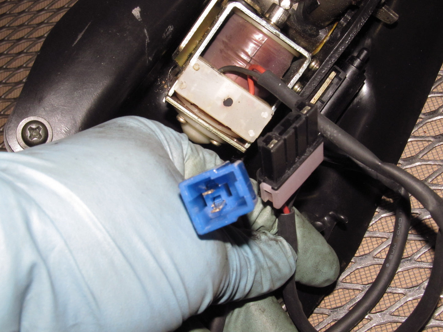 87 88 89 Nissan 300zx OEM A/T Shifter Assembly