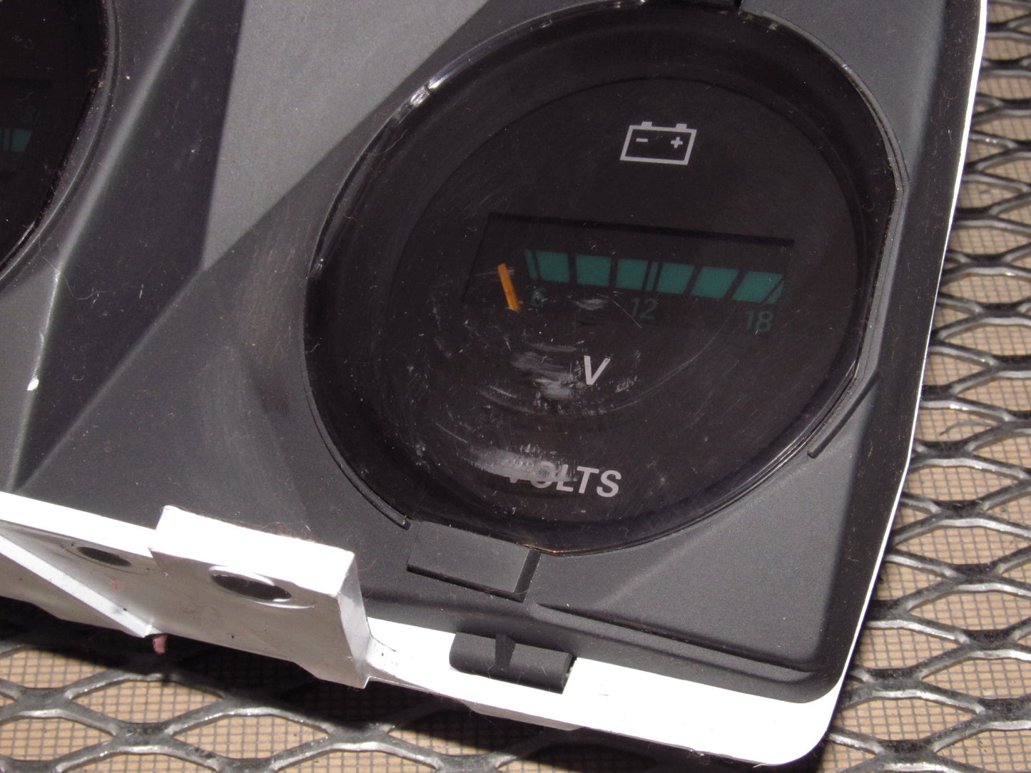 87 88 89 Nissan 300zx OEM NA Battery Fuel & Voltage Meter Gauge