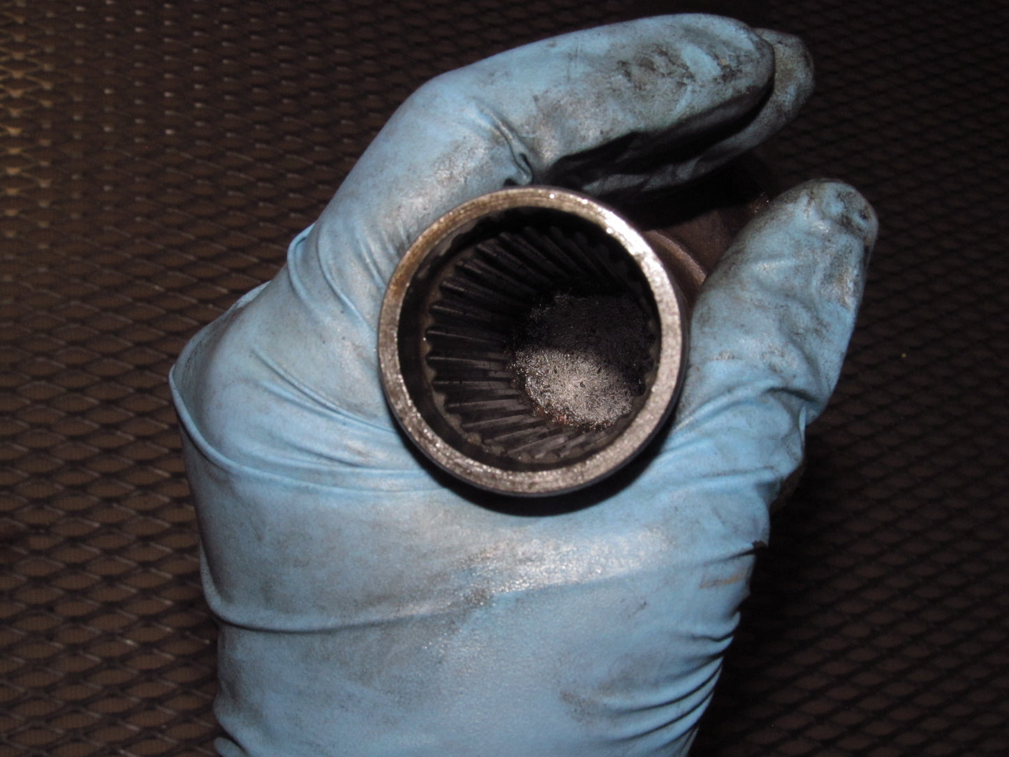 84-88 Chevrolet Corvette OEM Driveshaft - M/T