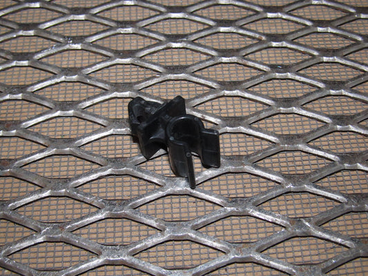 91 92 93 94 95 Toyota MR2 OEM Hood Prop Rod Lock Clip Holder