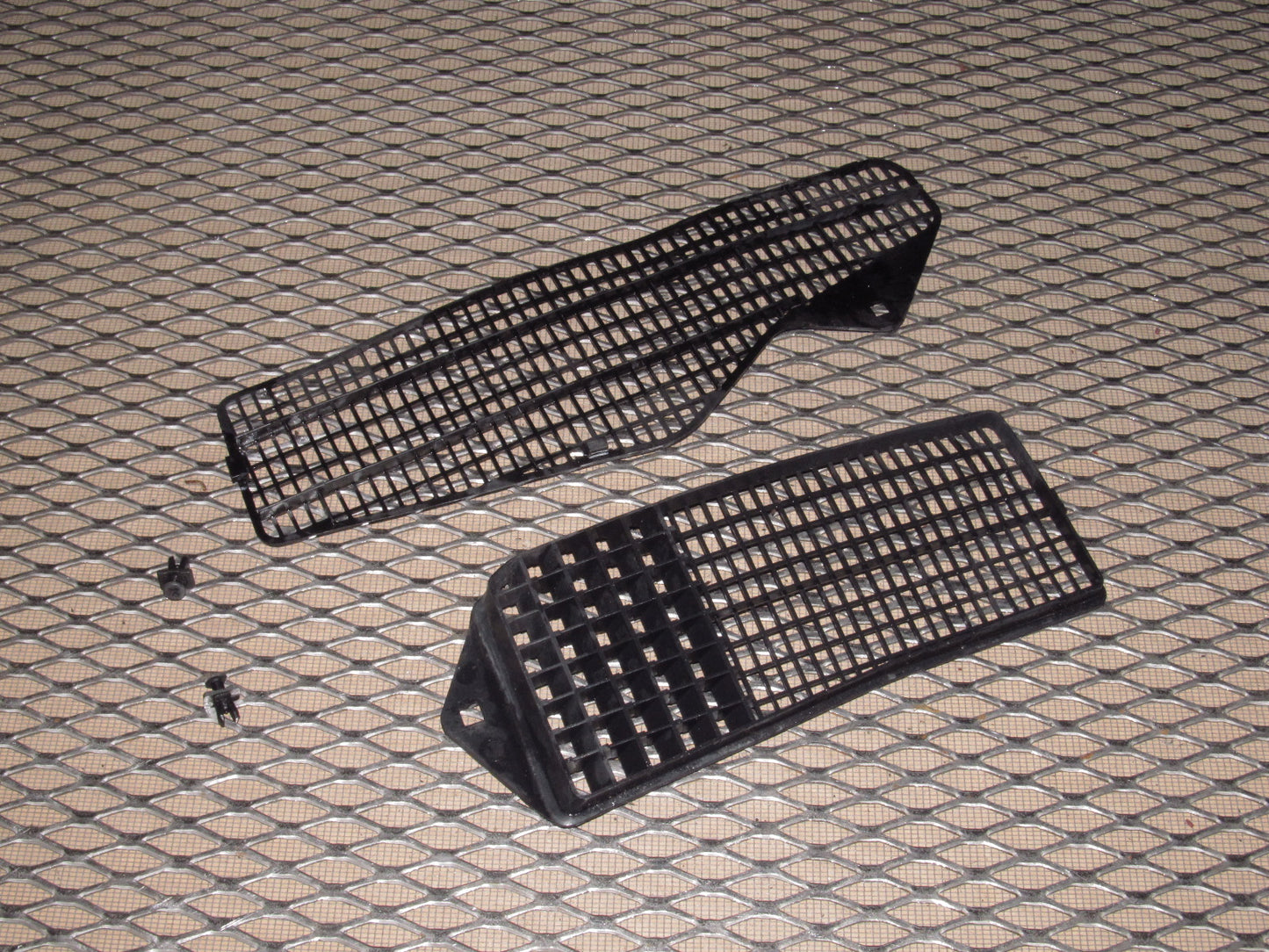 87 88 89 Nissan 300zx OEM Wiper Cowl Vent Cover