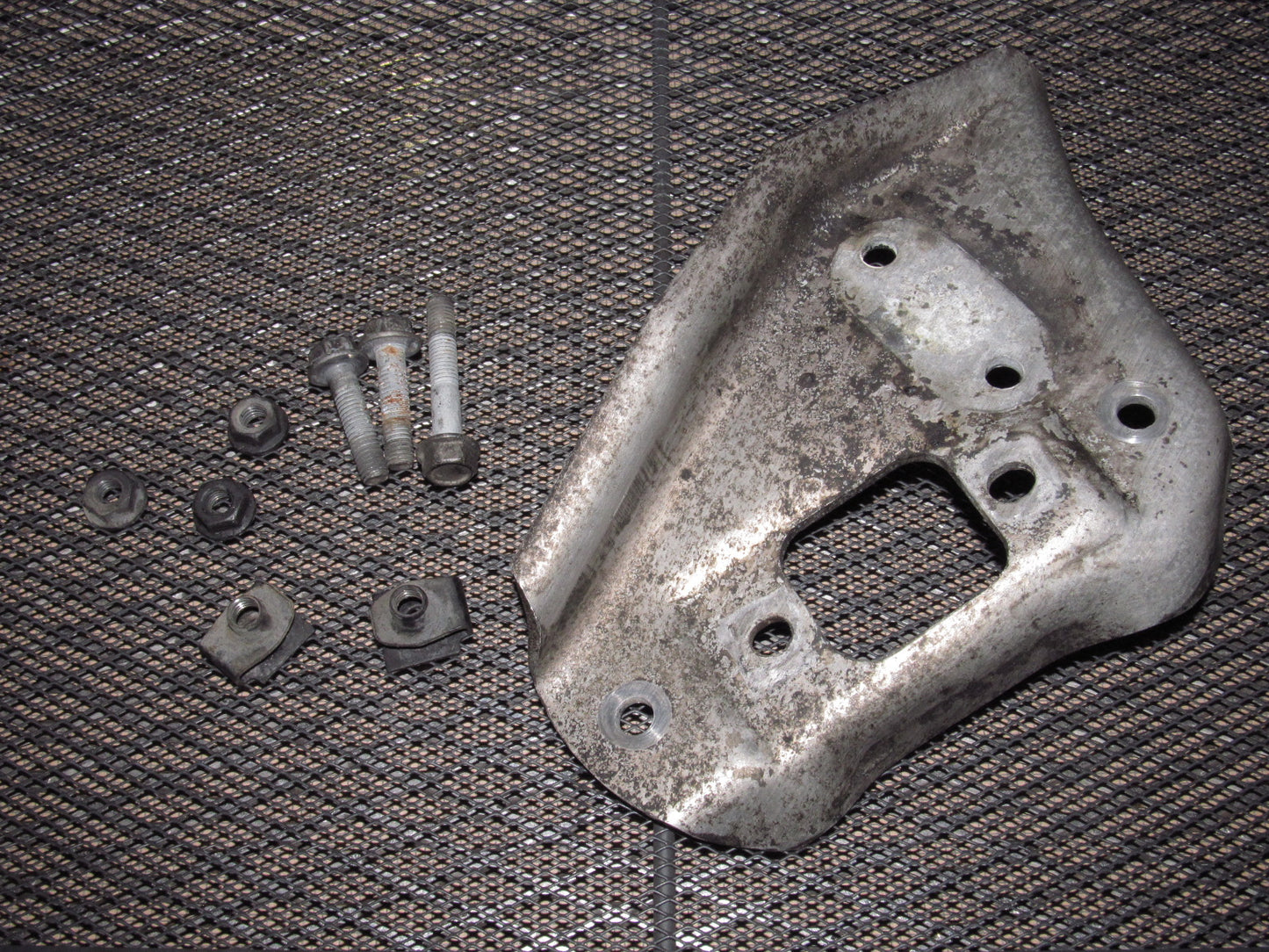 84-87 Chevrolet Corvette OEM Front Lower Control Arm Upper Cover Bracket - Right