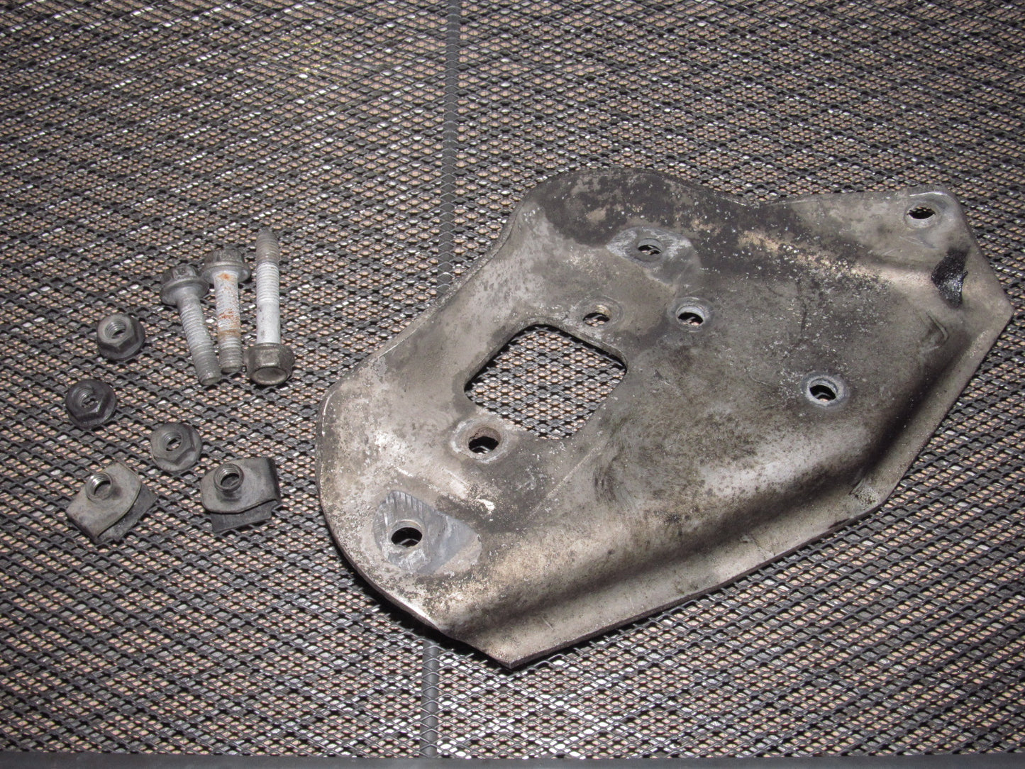 84-87 Chevrolet Corvette OEM Front Lower Control Arm Upper Cover Bracket - Right