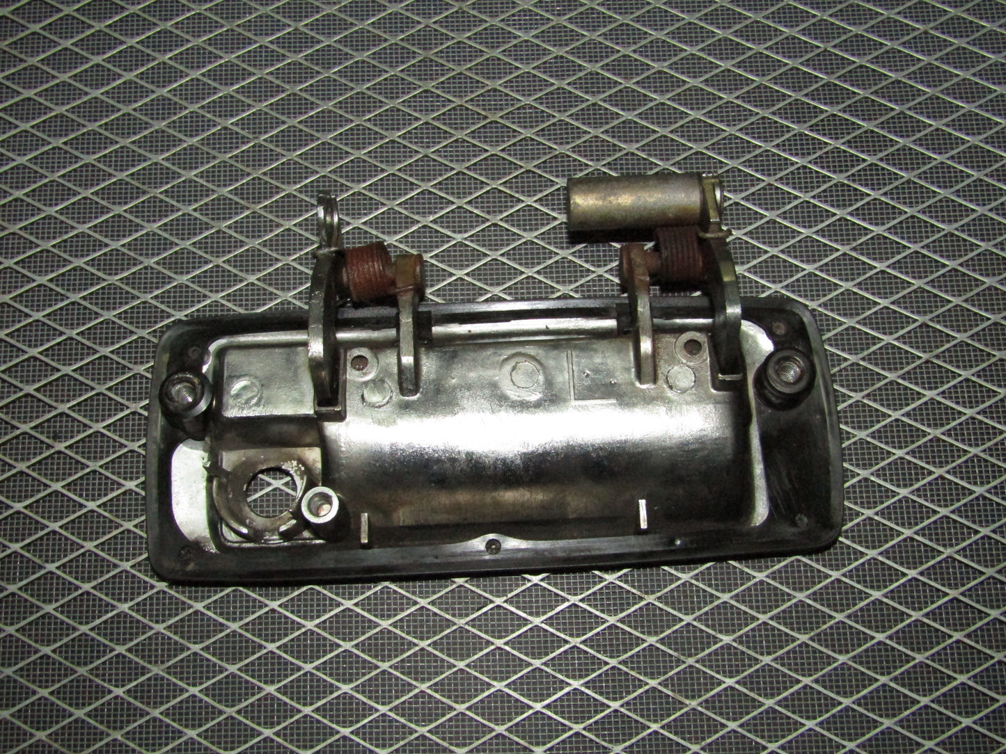 87 88 89 90 91 Toyota Crown Royal Saloon OEM Exterior Door Handle - Front Left