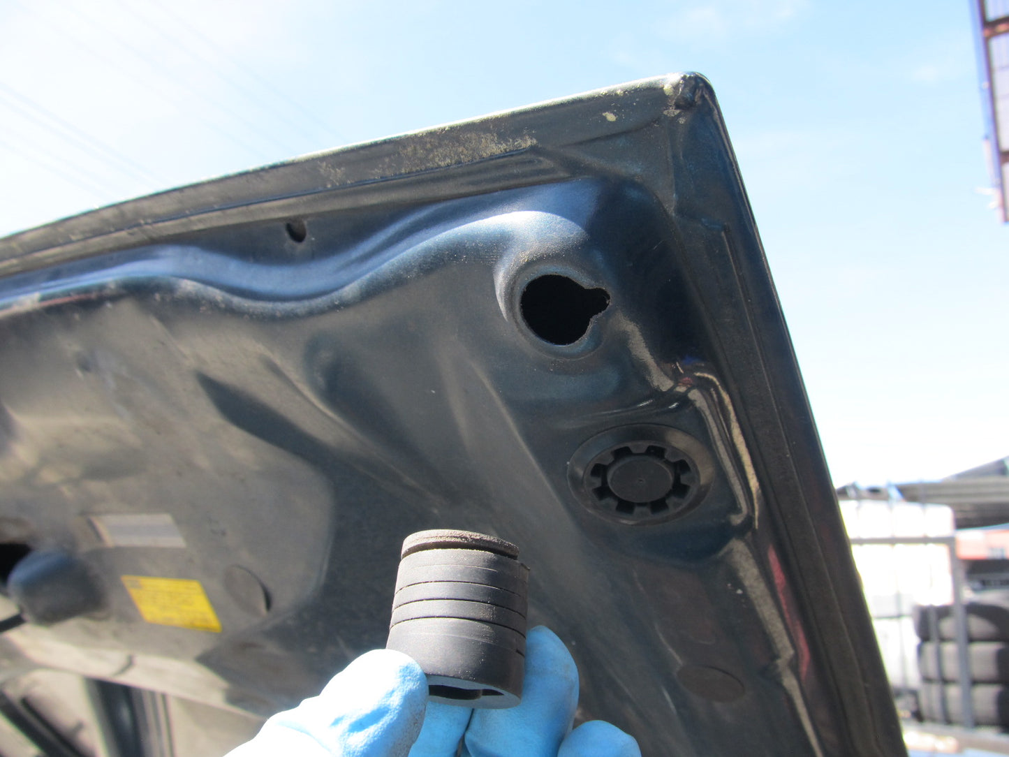 91 92 93 94 95 Toyota MR2 OEM Front Hood Stopper & Filler Cap